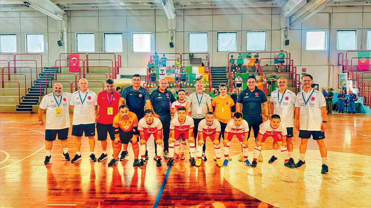 Çolakbayrakdar, Avrupa İkincisi Sporcusunu Tebrik Etti