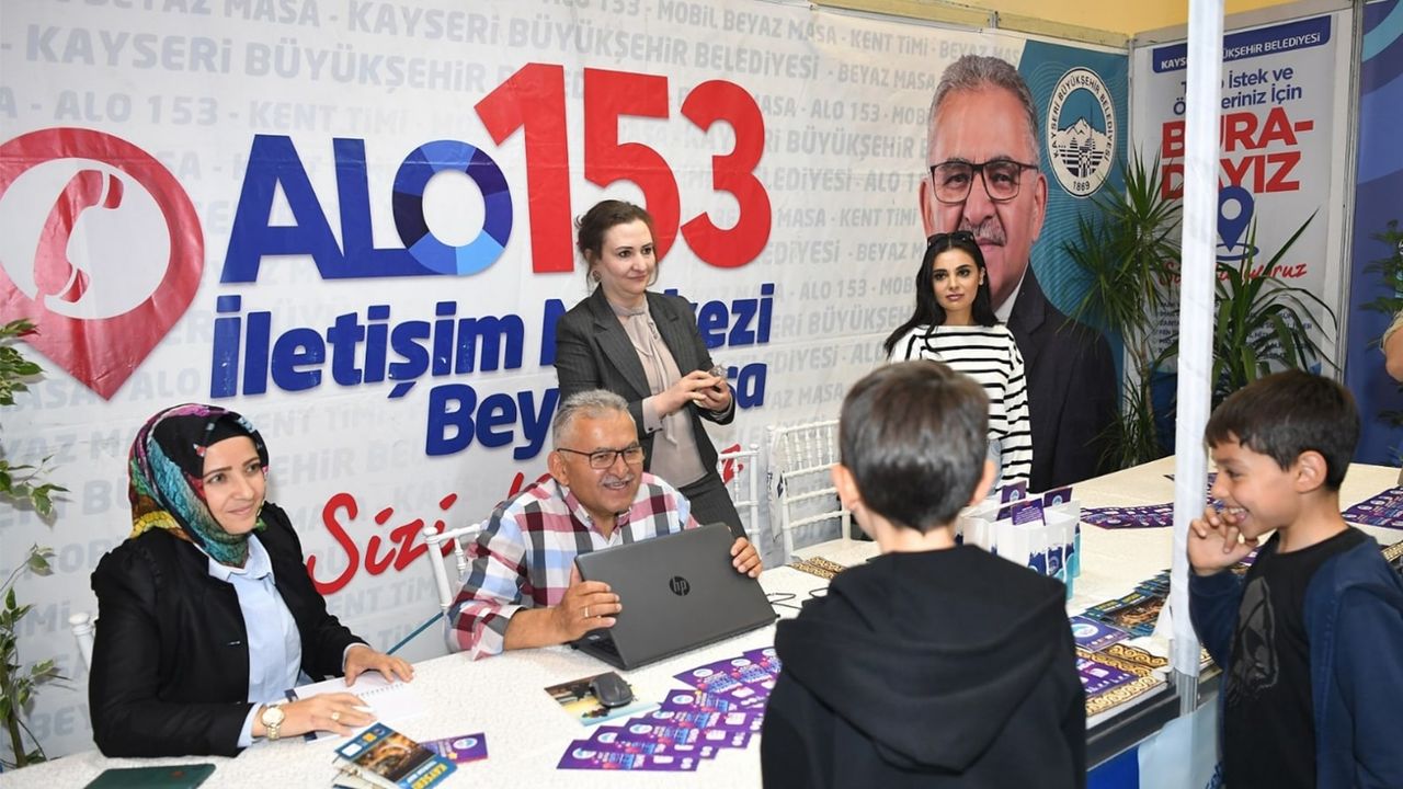 Büyükşehir, Halkla İlişkiler Faaliyetlerinde En Aktif 3 Belediyeden Biri Oldu