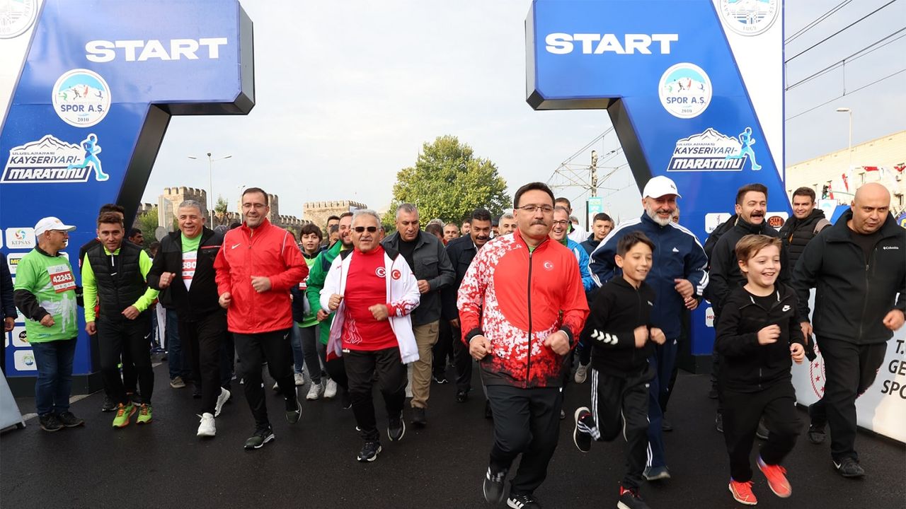 Başkan Büyükkılıç’tan 5. Uluslararası Kayseri Yarı Maratonu’na Davet