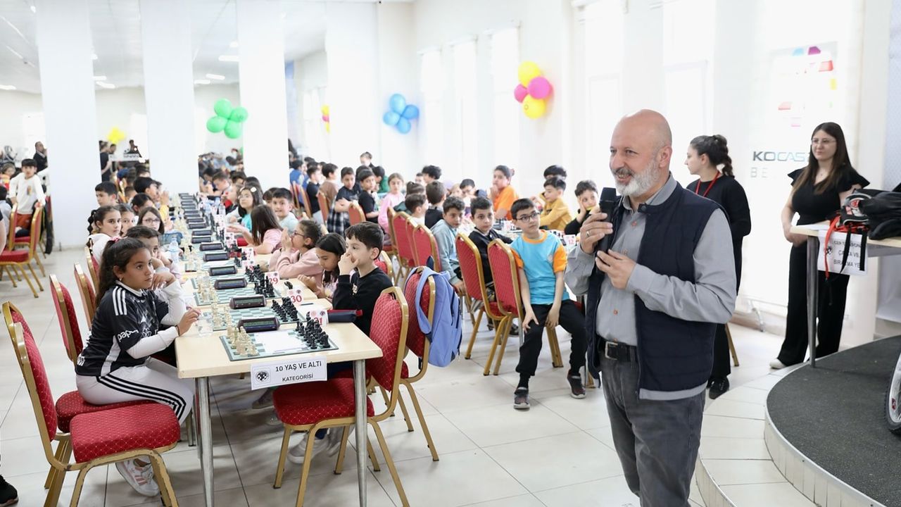 Başkan Çolakbayrakdar: “Geleceğin Liderleri Yetişiyor”