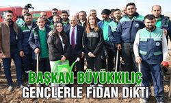 Başkan Büyükkılıç, Miniklerle Fidan Dikti