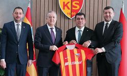 MHP'li Durmaz Kayserispor'u Ziyaret Etti