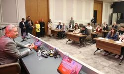 Palancıoğlu, Gençlerle Kariyer Söyleşisi Gerçekleştirdi