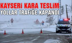 Kayseri 1 Ocak'a Karla Uyandı! Yollar Kapandı!