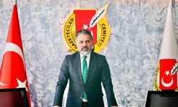 Metin Kösedağ, ''Birlik ve Beraberliğin En Kutsal Sebolü Bayrağımızdır''