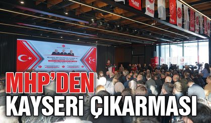 MHP'den Kayseri'de Gövde Gösterisi