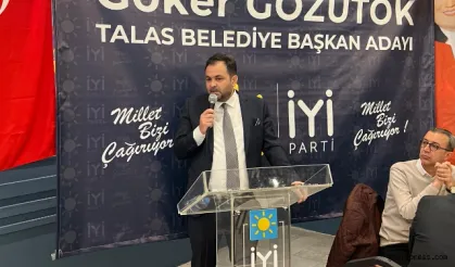 Göker Gözütok Berat Kandil'ini kutladı