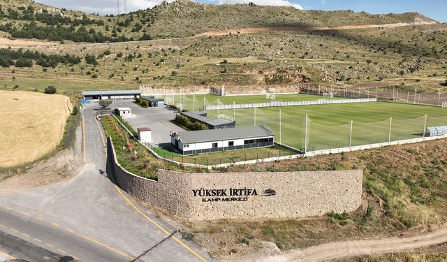 Erciyes'te U-16 Milli takımlar futbol şöleni