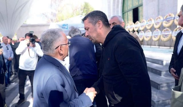 Cenani Ayaydın'ın acı günü!