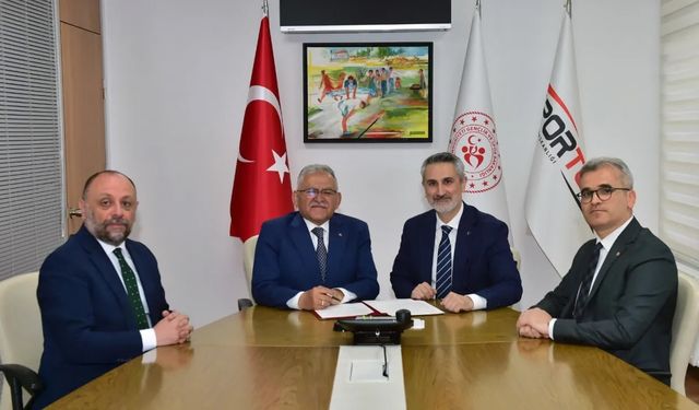 Kayseri’ye Yeni Atletizm Pisti Müjdesi