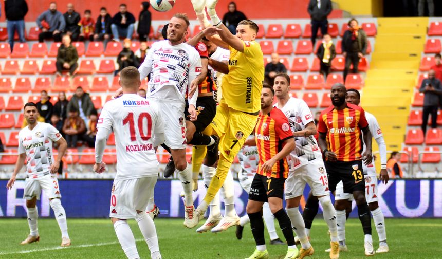 Kayserispor Yine Beklenileni Veremedi 2-2