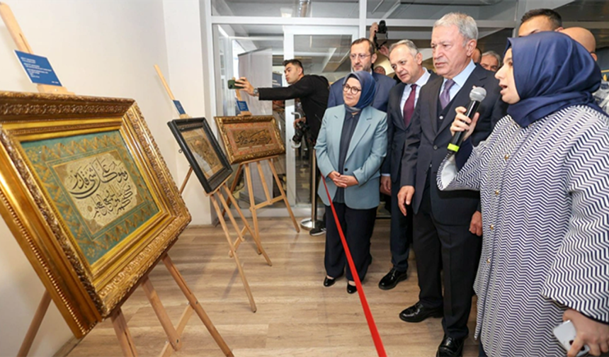 'Tarihin Akışında Meşhur Hattatlar Sergisi' Kayseri'de Açıldı