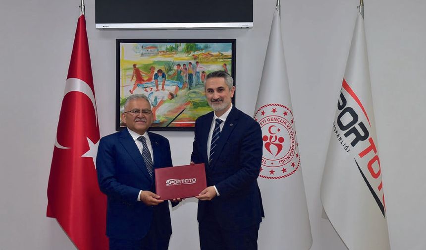 Erciyes’e Uluslararası Standartlarda Atletizm Pisti Geliyor
