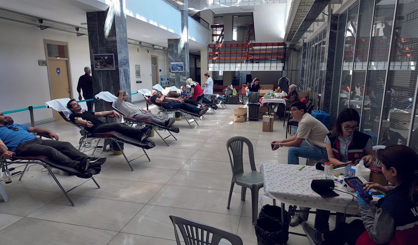 Kayseri Büyükşehir’den Örnek Kan Bağışı Kampanyası