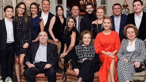 Sabancı Ailesi Kopya