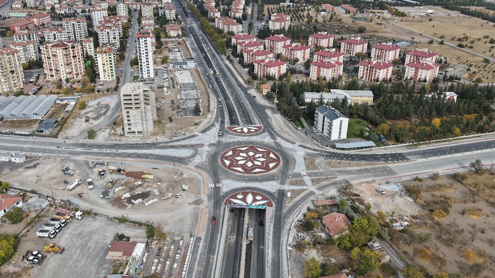 Katlı Kavşağı