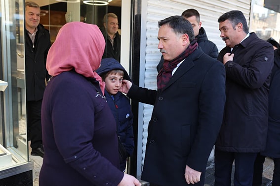 Kayseri Valisi Gökmen Çiçek Halkla (3)