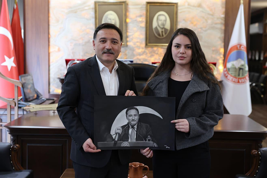 Ekin Sultan Yıkılmaz Vali Gökmen Çiçek