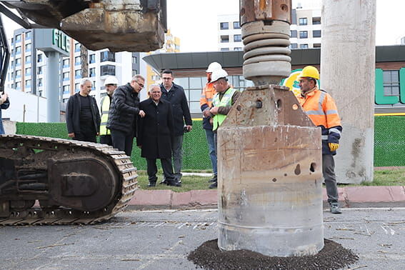Memduh Büyükkılıç Kartal Kavşağı Incelemesi 1