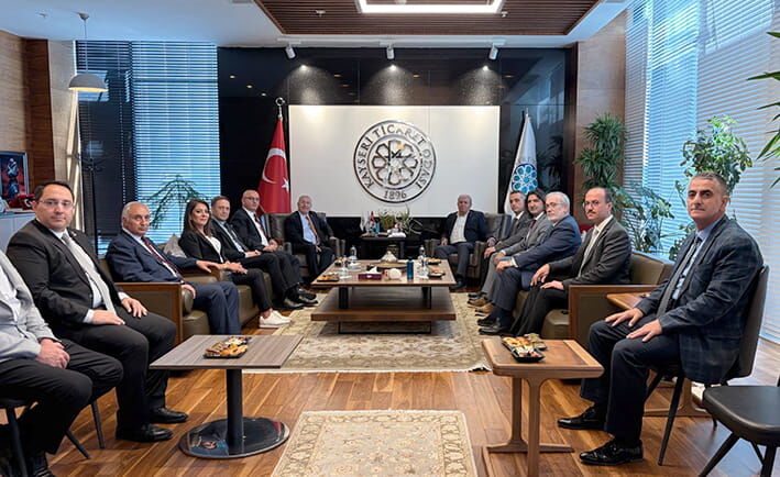 Kto Ümit Özdağ
