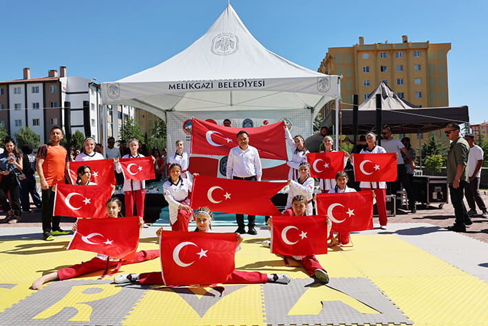 71. Erva Spor Okulları Vali Gökmen Çiçek (2)